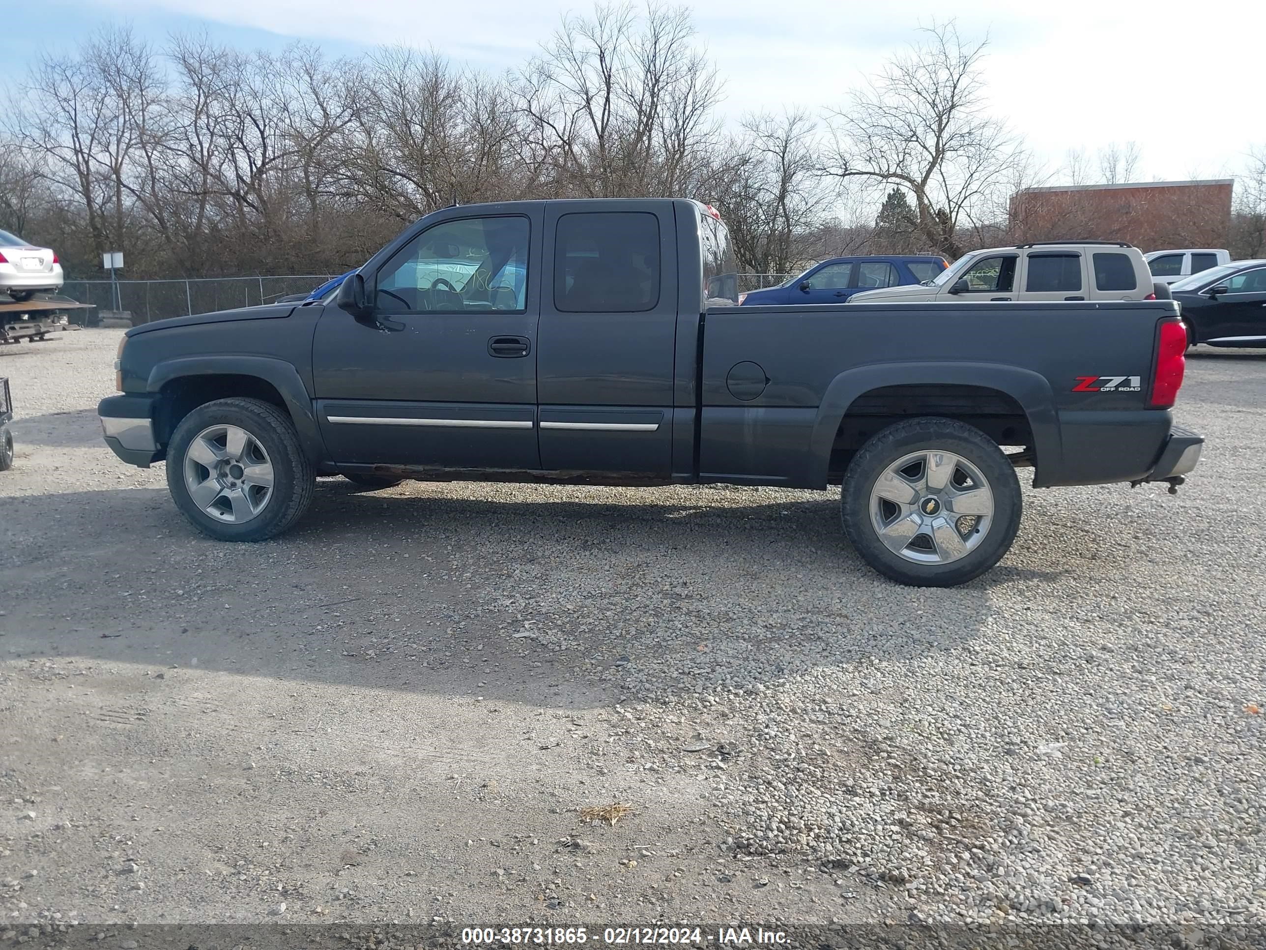 Photo 14 VIN: 1GCEK19T24E114674 - CHEVROLET SILVERADO 