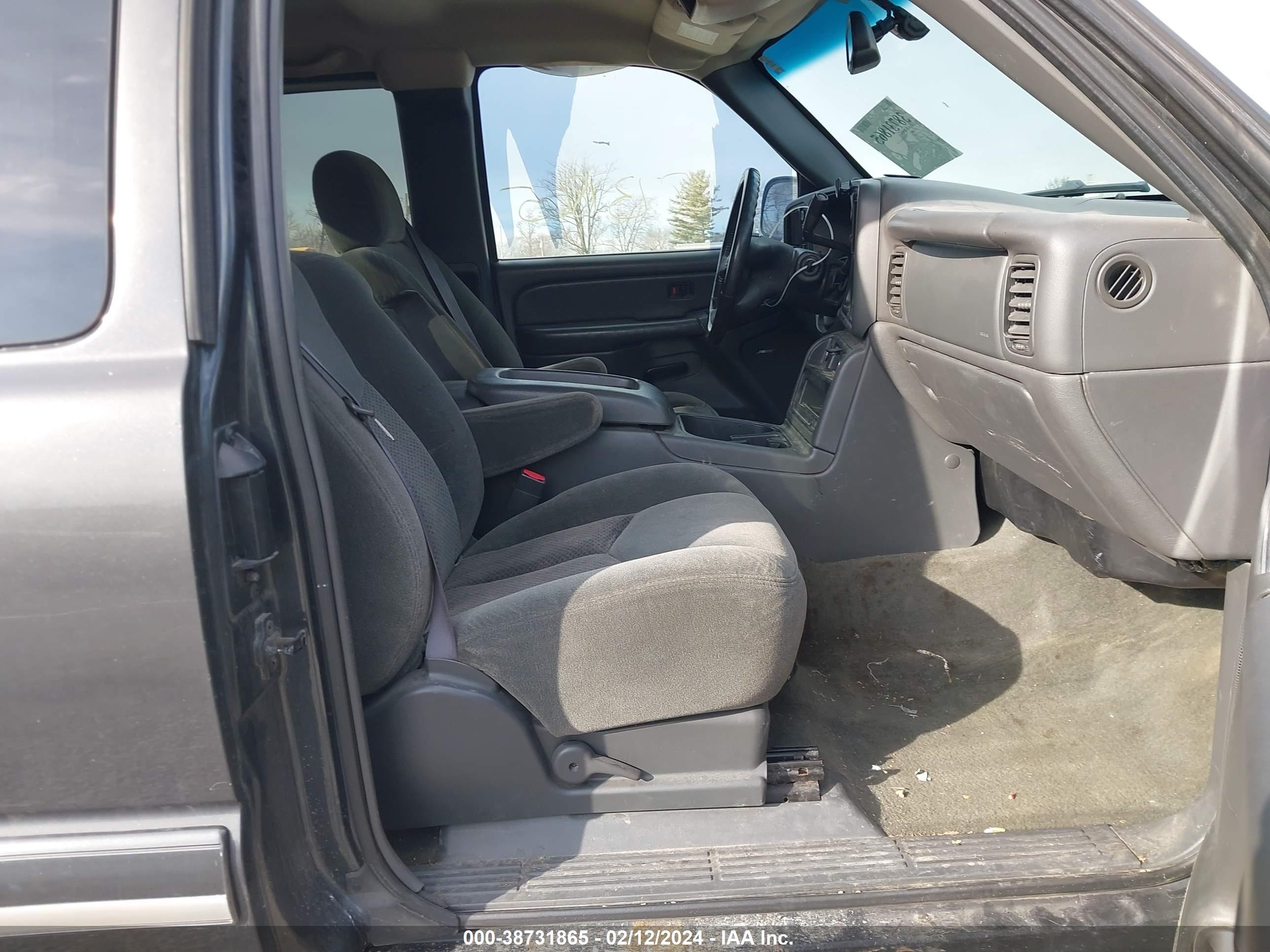 Photo 4 VIN: 1GCEK19T24E114674 - CHEVROLET SILVERADO 