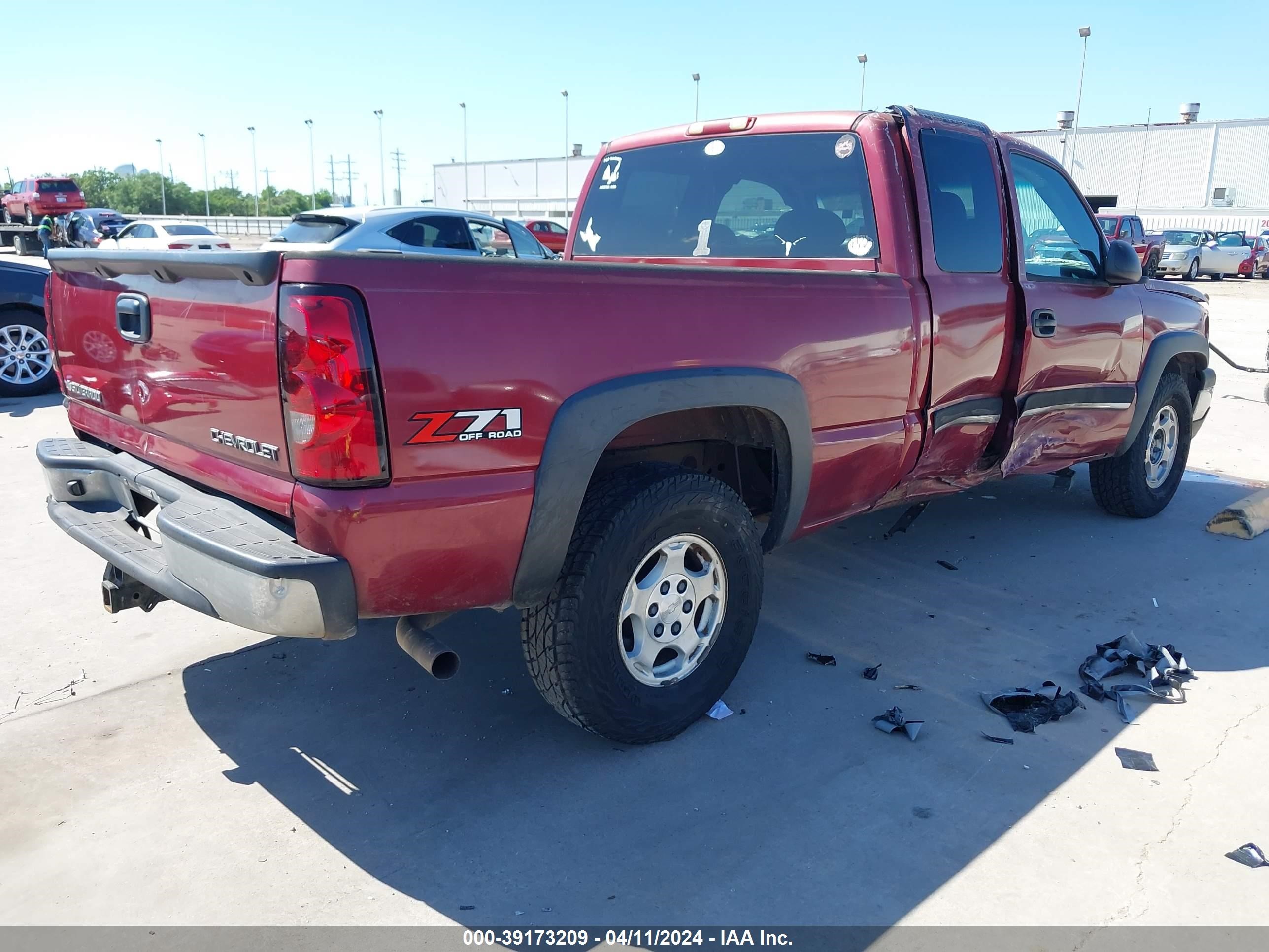 Photo 3 VIN: 1GCEK19T24E247662 - CHEVROLET SILVERADO 