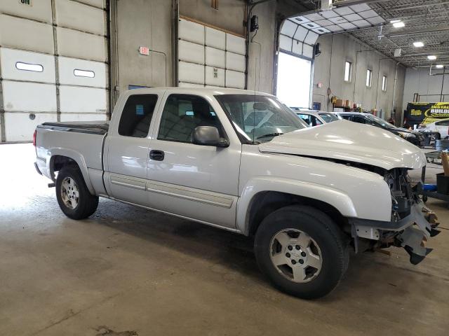 Photo 3 VIN: 1GCEK19T26Z202300 - CHEVROLET SILVERADO 