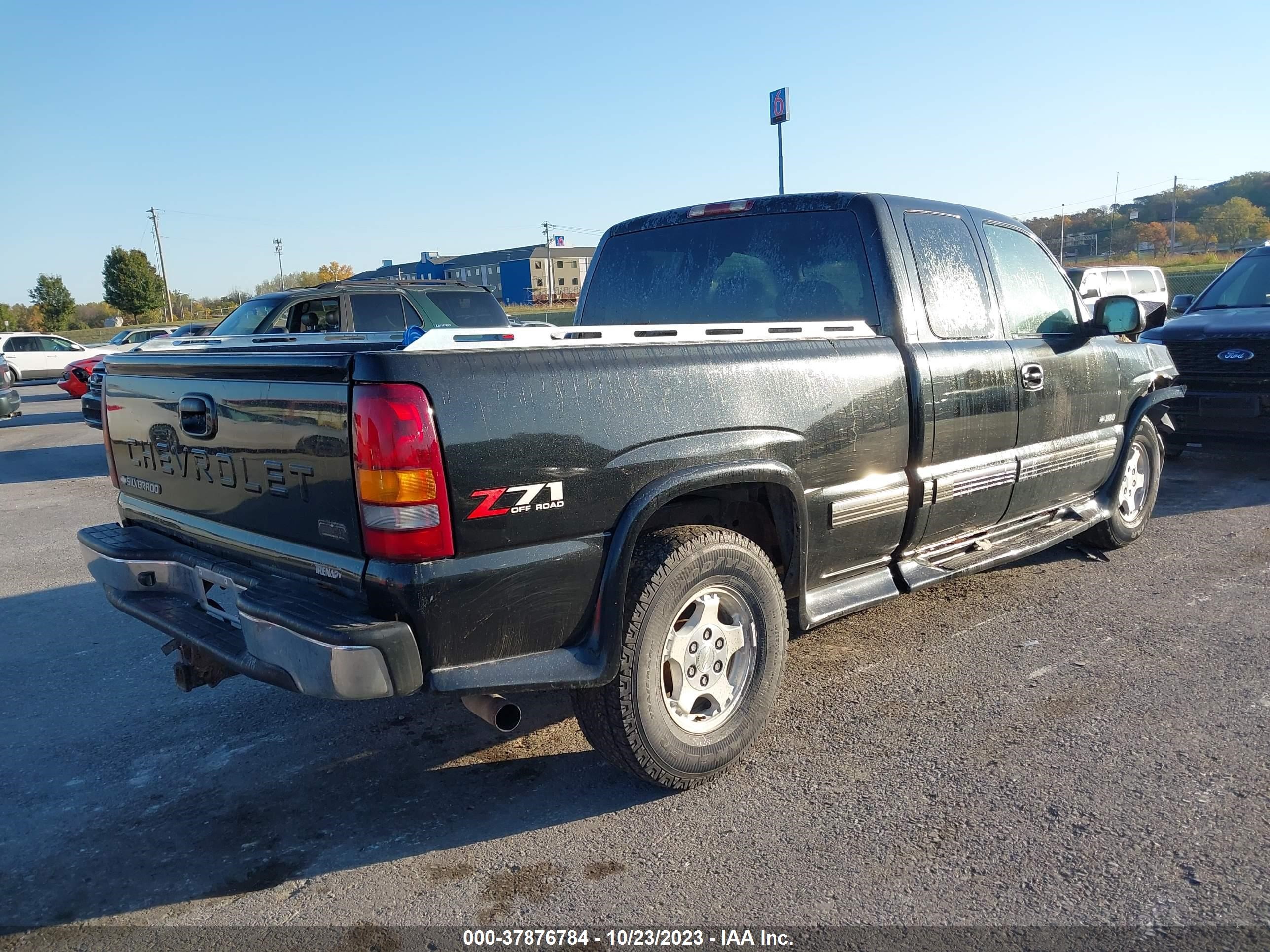 Photo 3 VIN: 1GCEK19T32Z184058 - CHEVROLET SILVERADO 