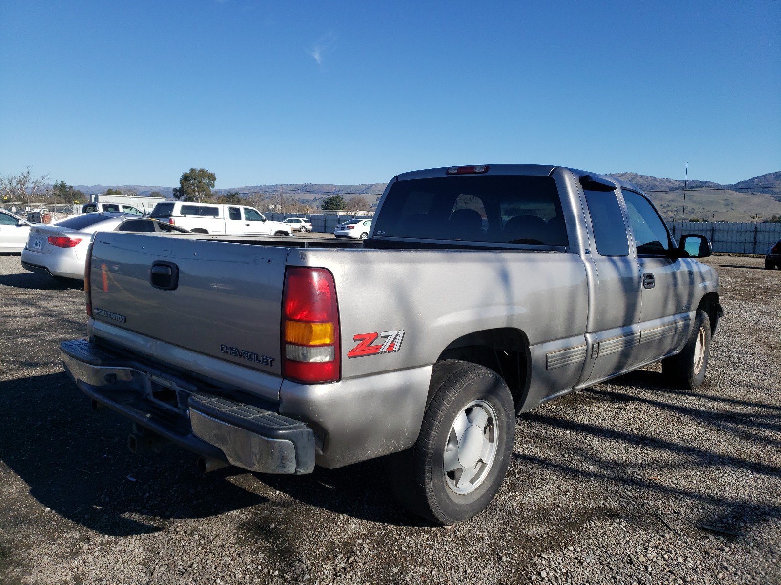 Photo 3 VIN: 1GCEK19T3XE197908 - CHEVROLET SILVERADO 