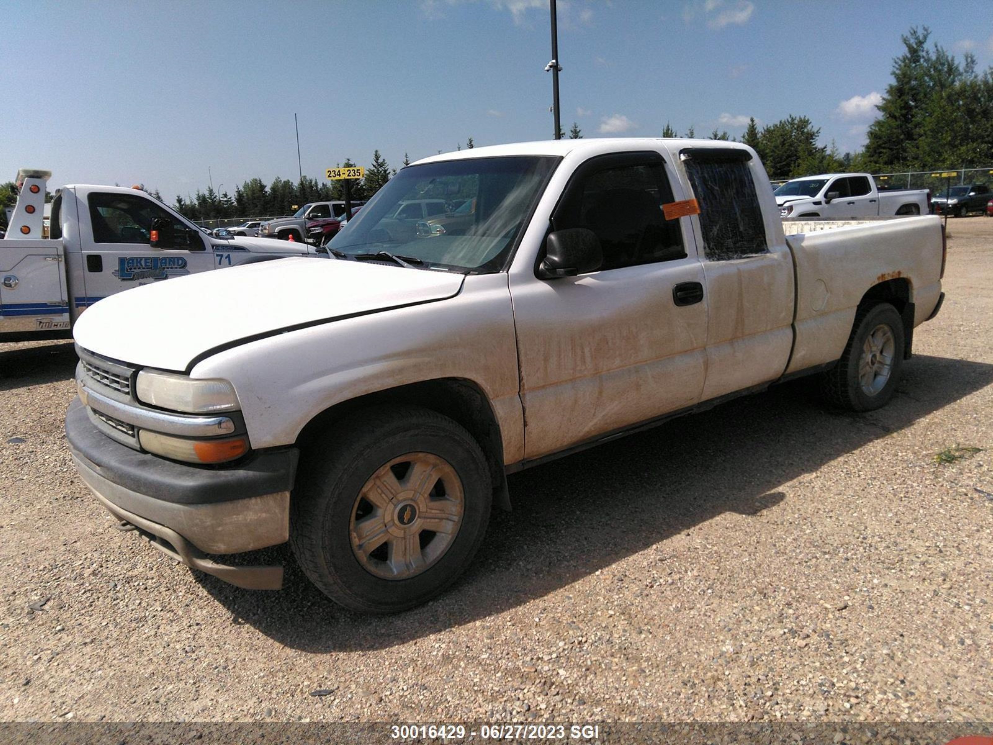 Photo 1 VIN: 1GCEK19T3YE270664 - CHEVROLET SILVERADO 