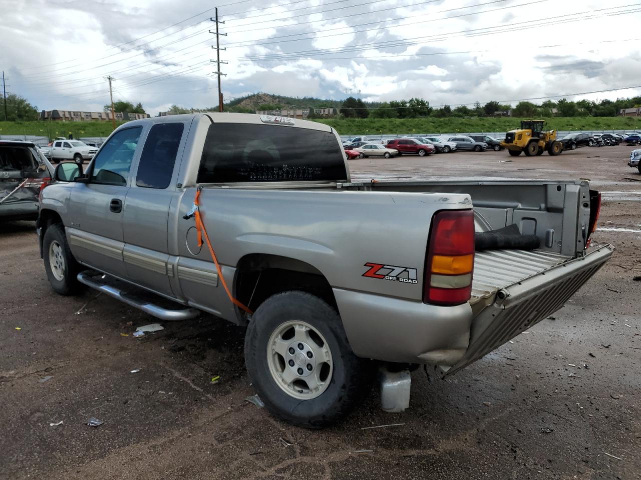 Photo 1 VIN: 1GCEK19T3YE387807 - CHEVROLET SILVERADO 