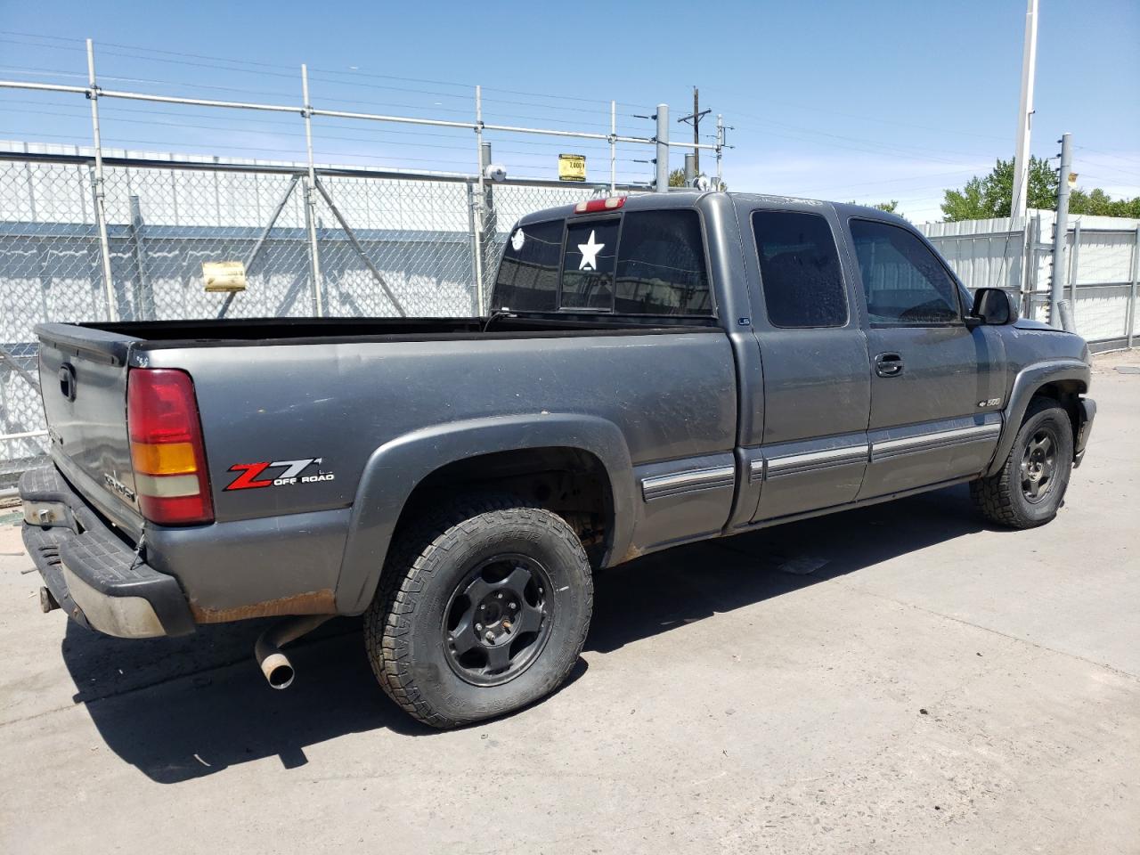 Photo 2 VIN: 1GCEK19T41E190232 - CHEVROLET SILVERADO 