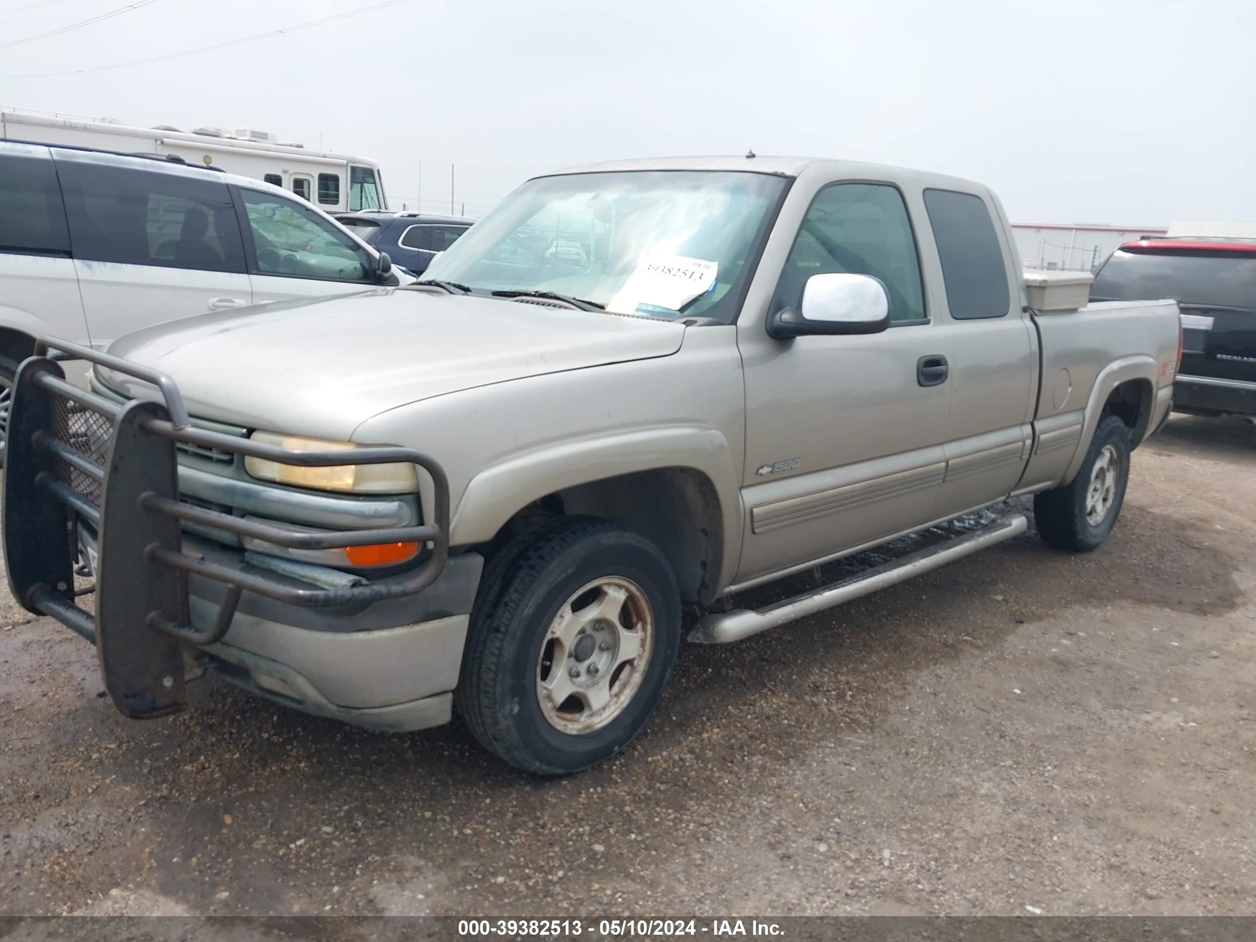 Photo 1 VIN: 1GCEK19T42E221660 - CHEVROLET SILVERADO 