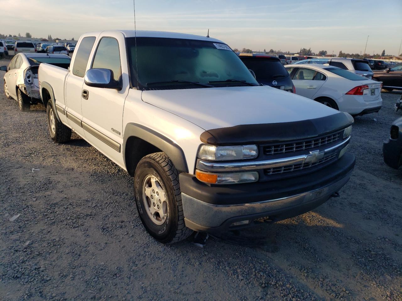 Photo 3 VIN: 1GCEK19T52E205869 - CHEVROLET SILVERADO 