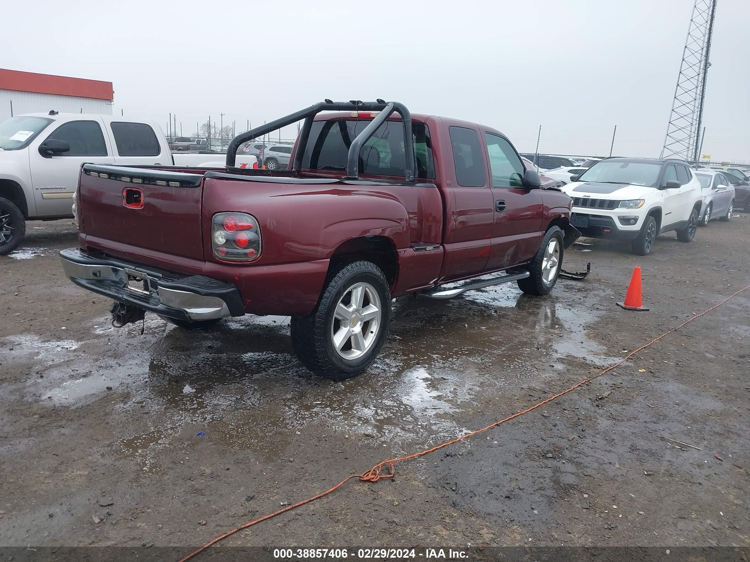 Photo 3 VIN: 1GCEK19T53Z348086 - CHEVROLET SILVERADO 