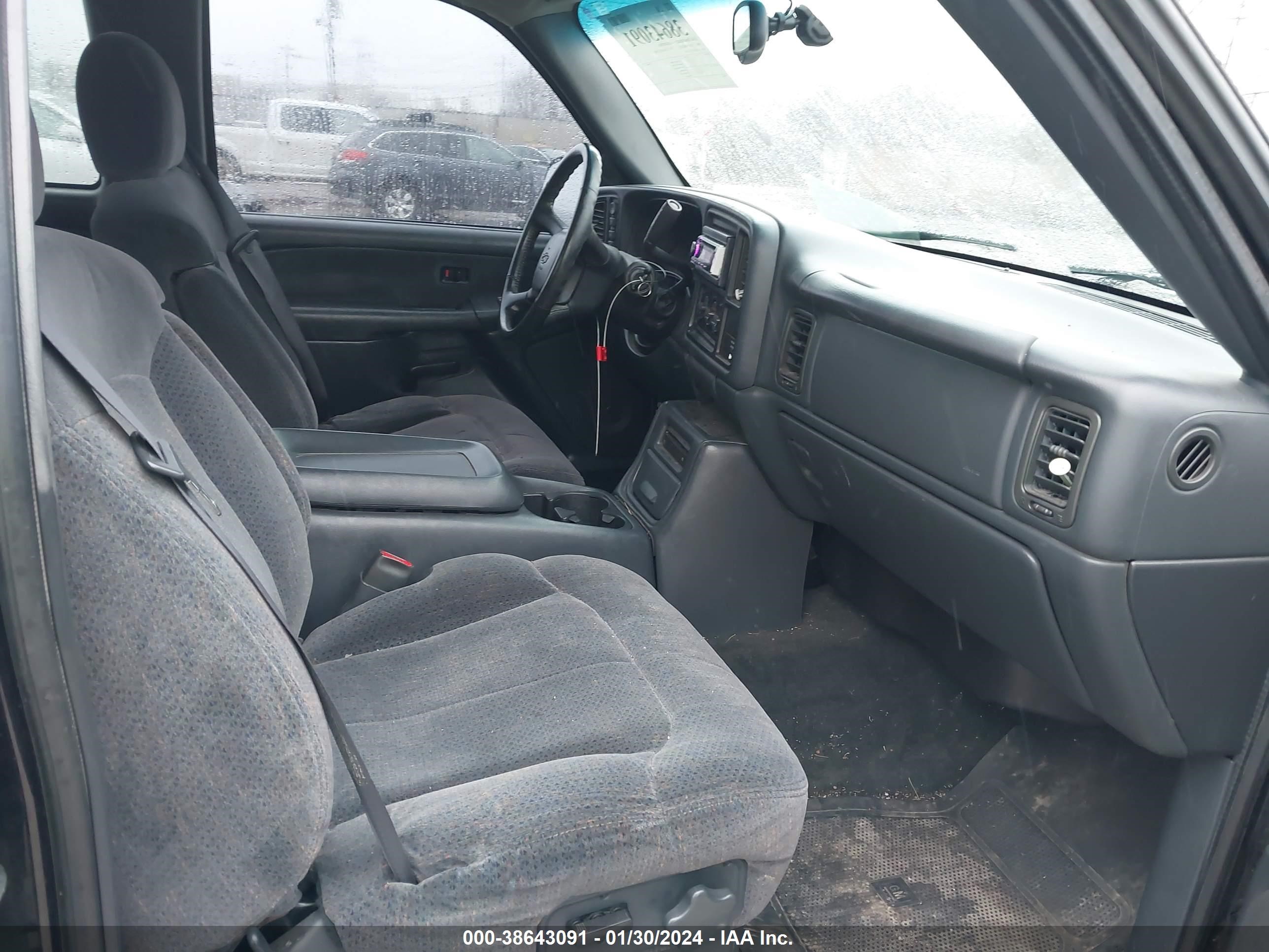 Photo 4 VIN: 1GCEK19T5XE250026 - CHEVROLET SILVERADO 