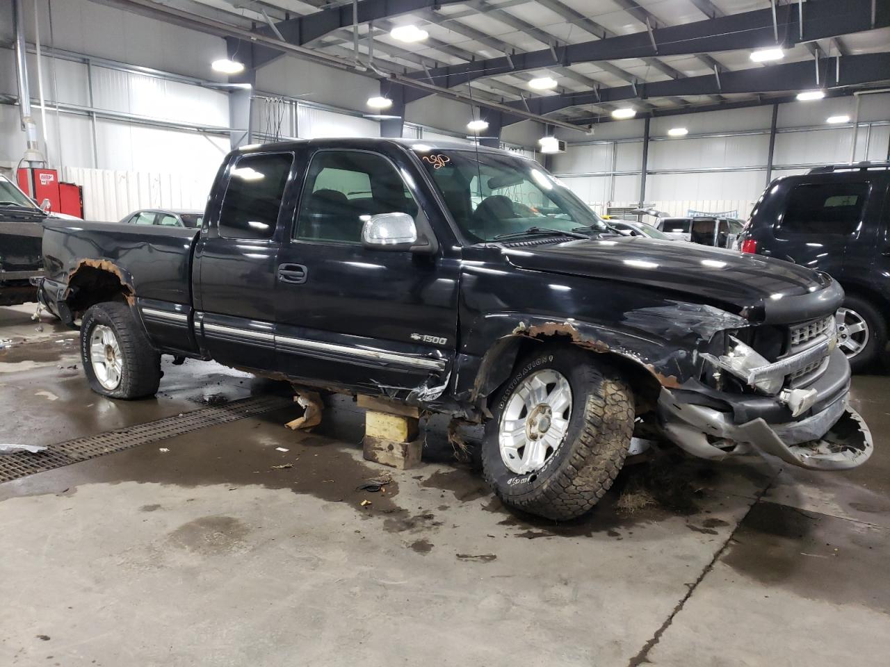 Photo 3 VIN: 1GCEK19T5YE136867 - CHEVROLET SILVERADO 