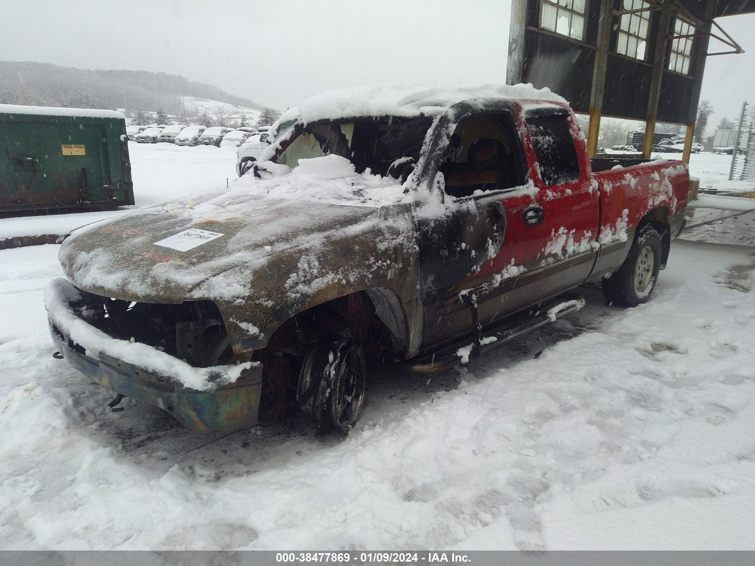 Photo 1 VIN: 1GCEK19T62Z338598 - CHEVROLET SILVERADO 