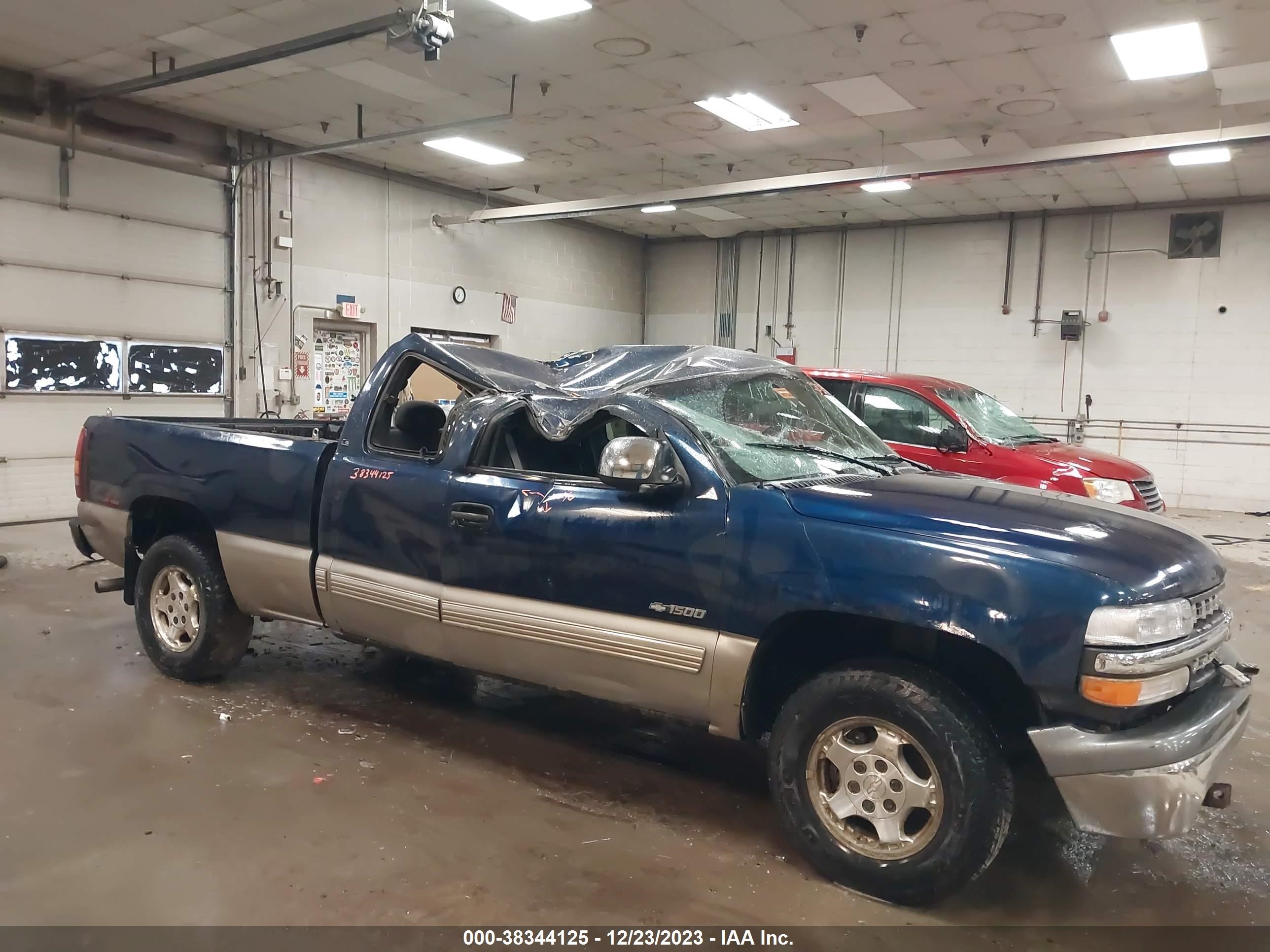 Photo 5 VIN: 1GCEK19T6YE306735 - CHEVROLET SILVERADO 