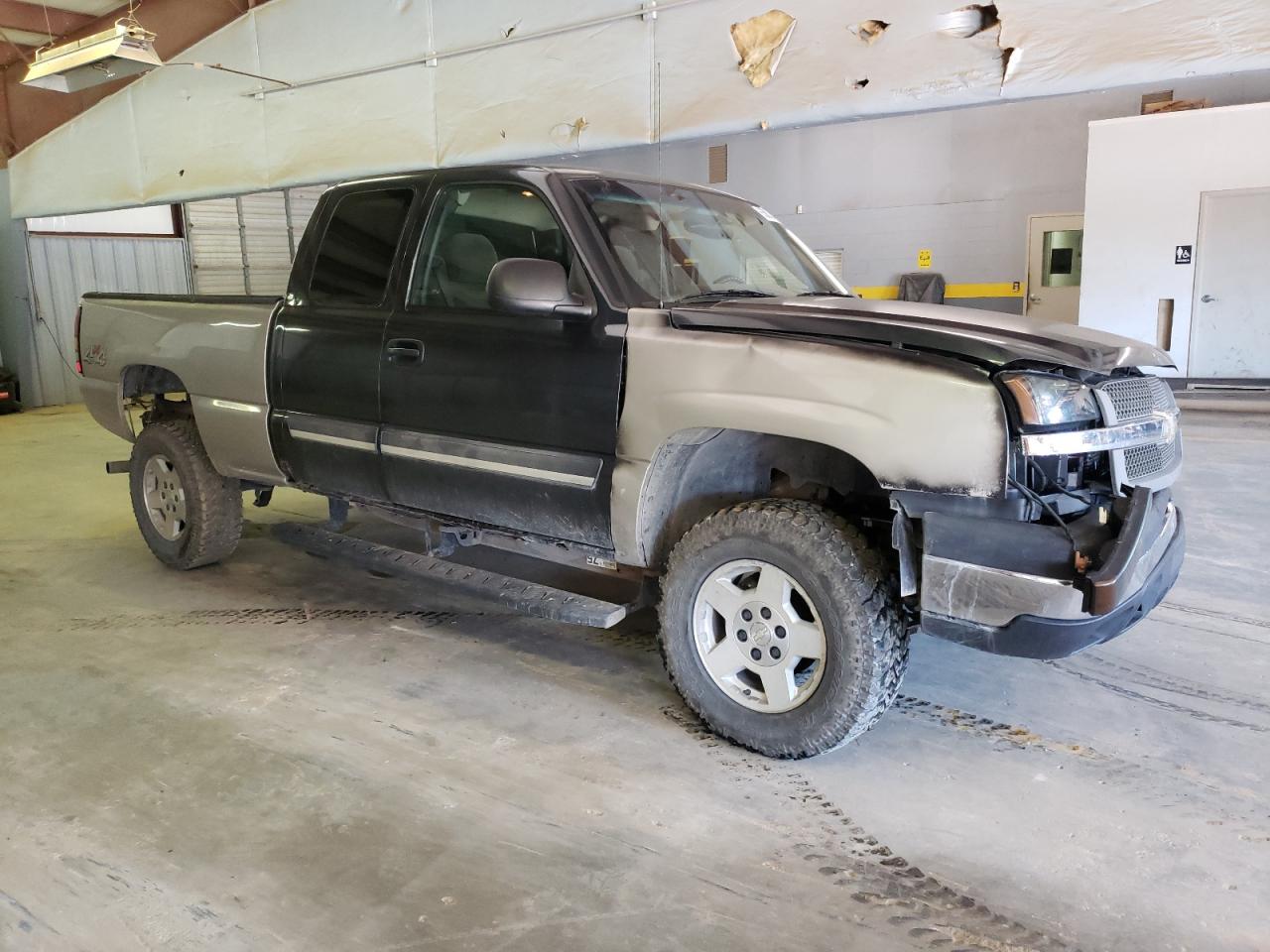 Photo 3 VIN: 1GCEK19T73E223274 - CHEVROLET SILVERADO 