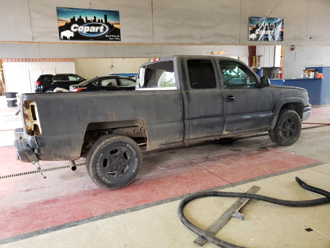 Photo 2 VIN: 1GCEK19T74Z171266 - CHEVROLET SILVERADO 