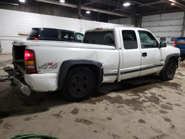 Photo 2 VIN: 1GCEK19T7YE343938 - CHEVROLET SILVERADO 