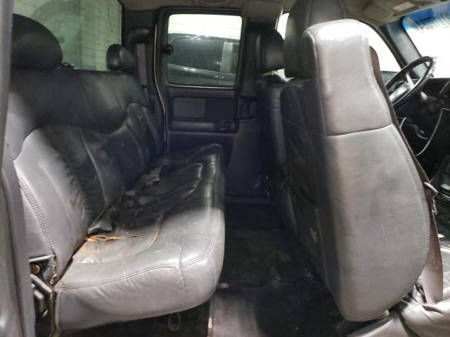 Photo 9 VIN: 1GCEK19T7YE343938 - CHEVROLET SILVERADO 