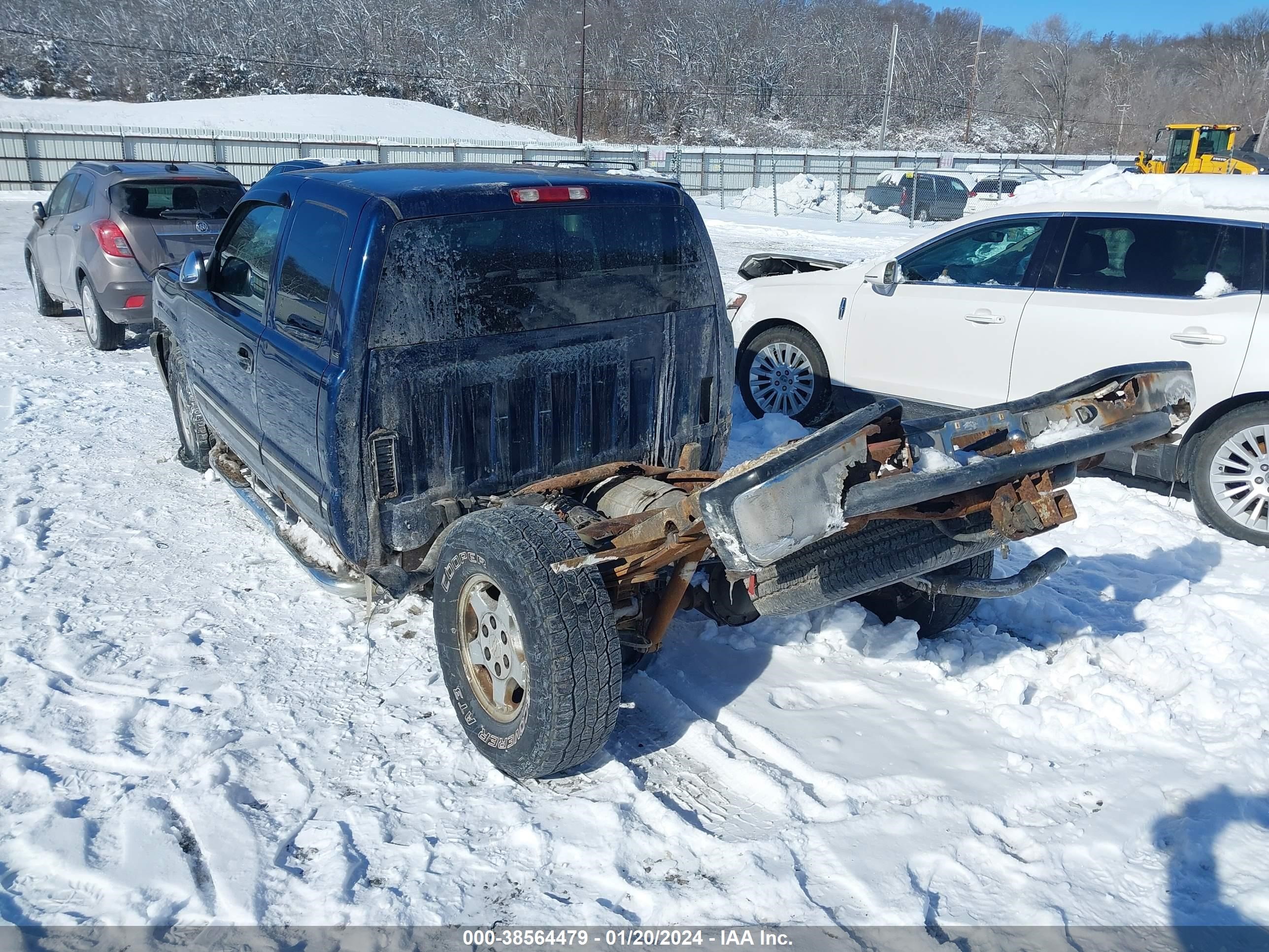 Photo 2 VIN: 1GCEK19T82E172012 - CHEVROLET SILVERADO 