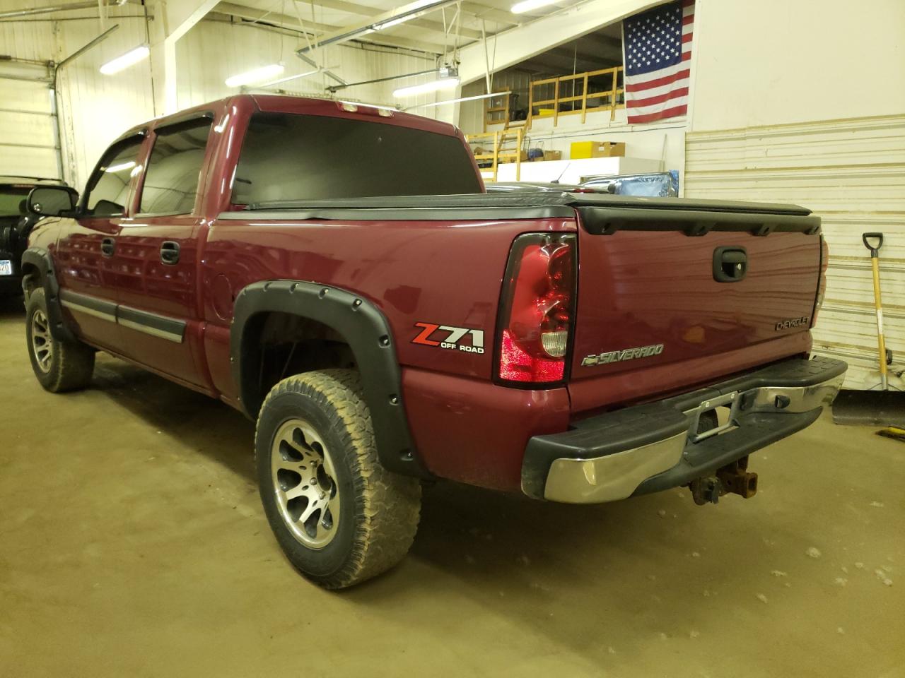 Photo 1 VIN: 1GCEK19T83E187188 - CHEVROLET SILVERADO 