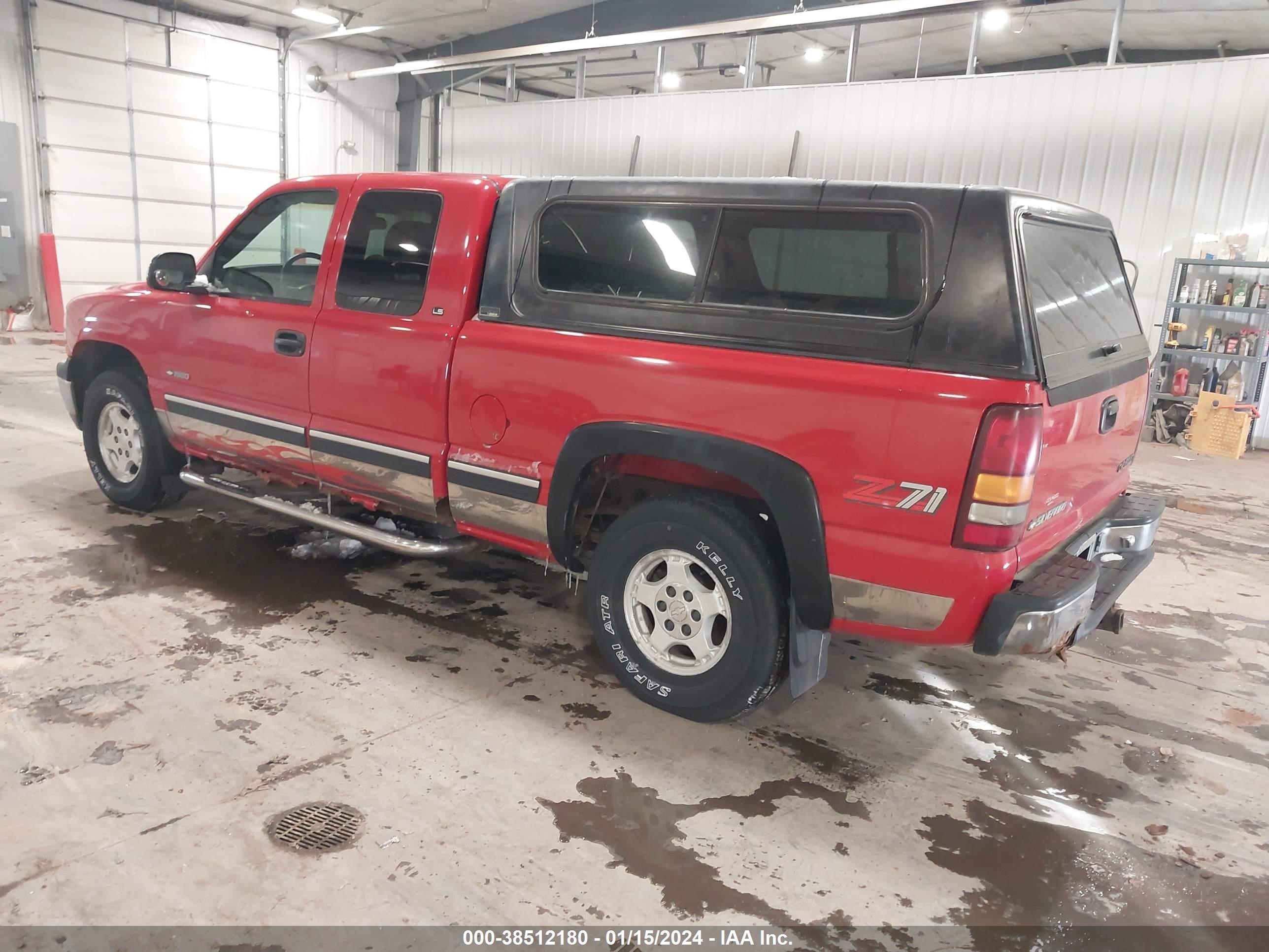 Photo 2 VIN: 1GCEK19T8XZ192860 - CHEVROLET SILVERADO 