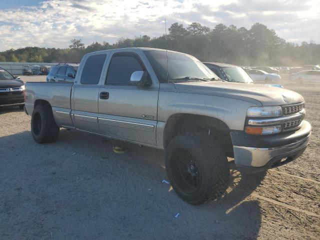 Photo 3 VIN: 1GCEK19T8YE348078 - CHEVROLET SILVERADO 