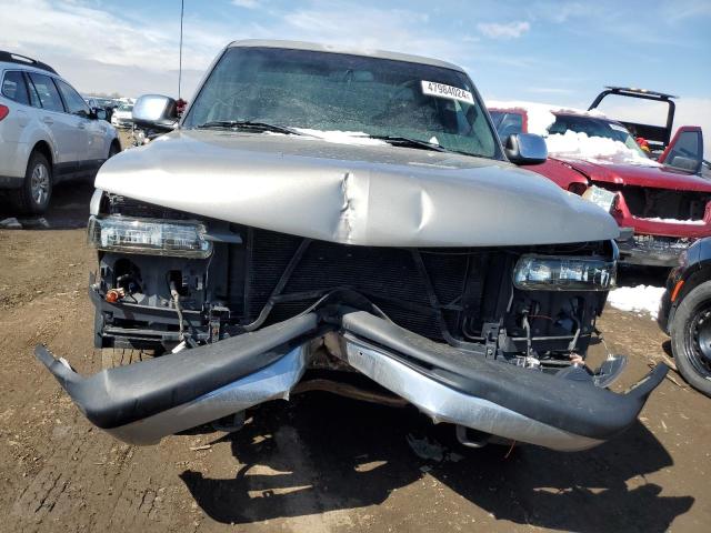 Photo 4 VIN: 1GCEK19T92Z107100 - CHEVROLET SILVERADO 