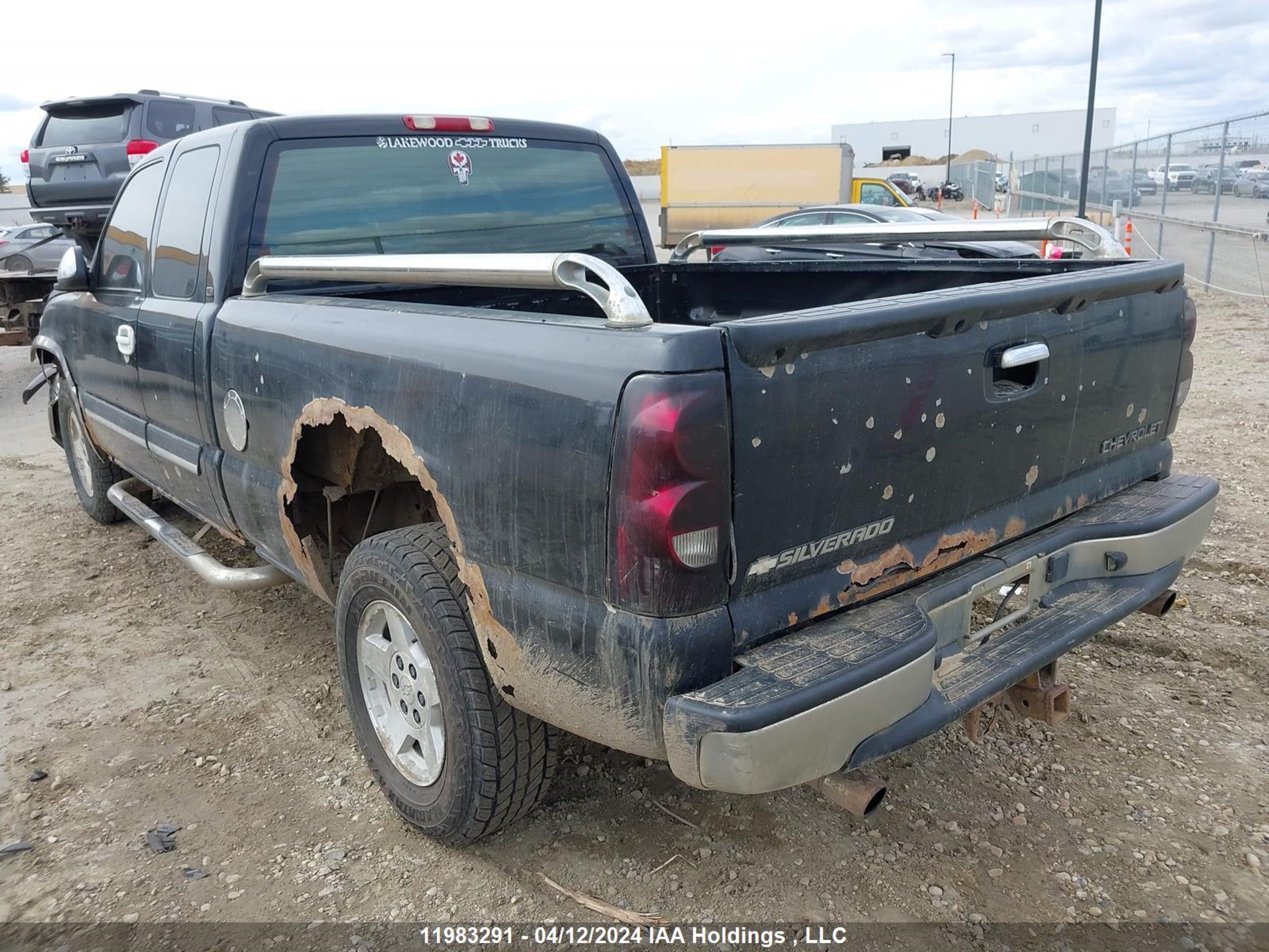 Photo 2 VIN: 1GCEK19T93E112838 - CHEVROLET SILVERADO 