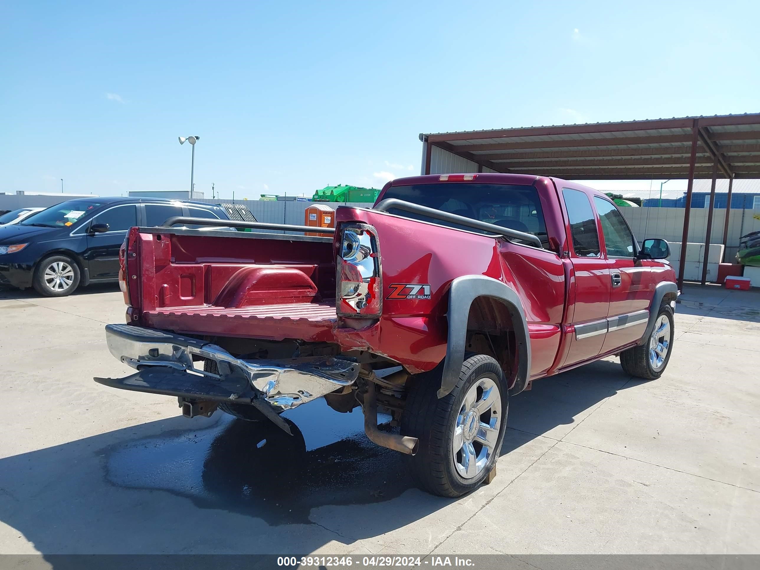 Photo 3 VIN: 1GCEK19T94E198945 - CHEVROLET SILVERADO 