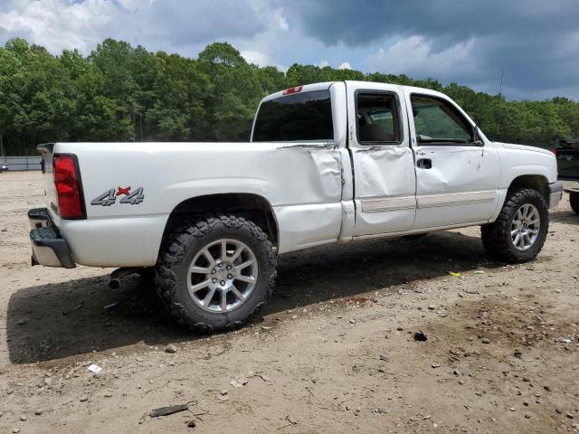 Photo 2 VIN: 1GCEK19T94E282831 - CHEVROLET SILVERADO 