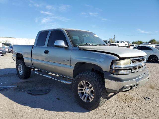 Photo 3 VIN: 1GCEK19TX1E164993 - CHEVROLET SILVERADO 