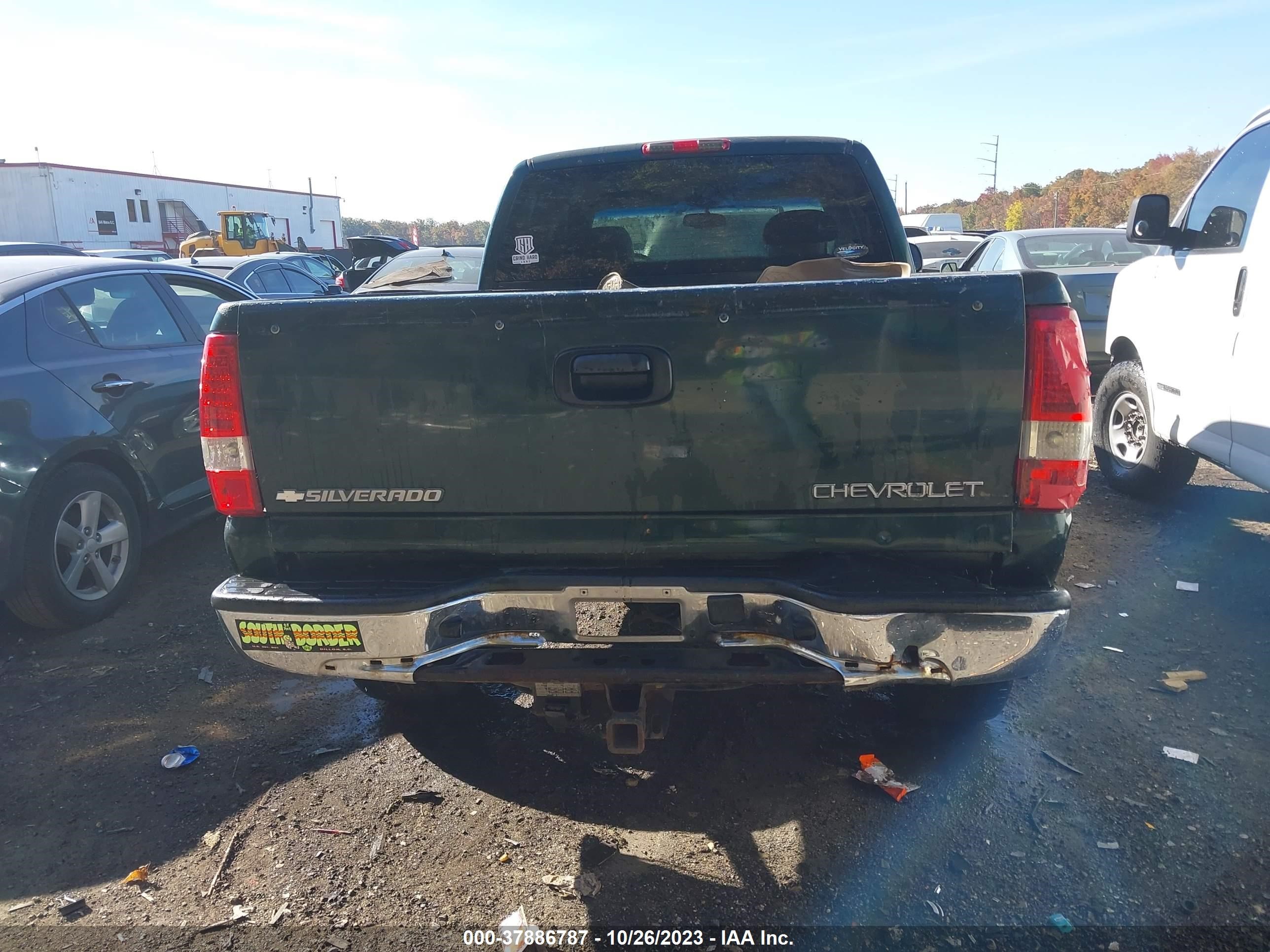 Photo 15 VIN: 1GCEK19TX3E231207 - CHEVROLET SILVERADO 