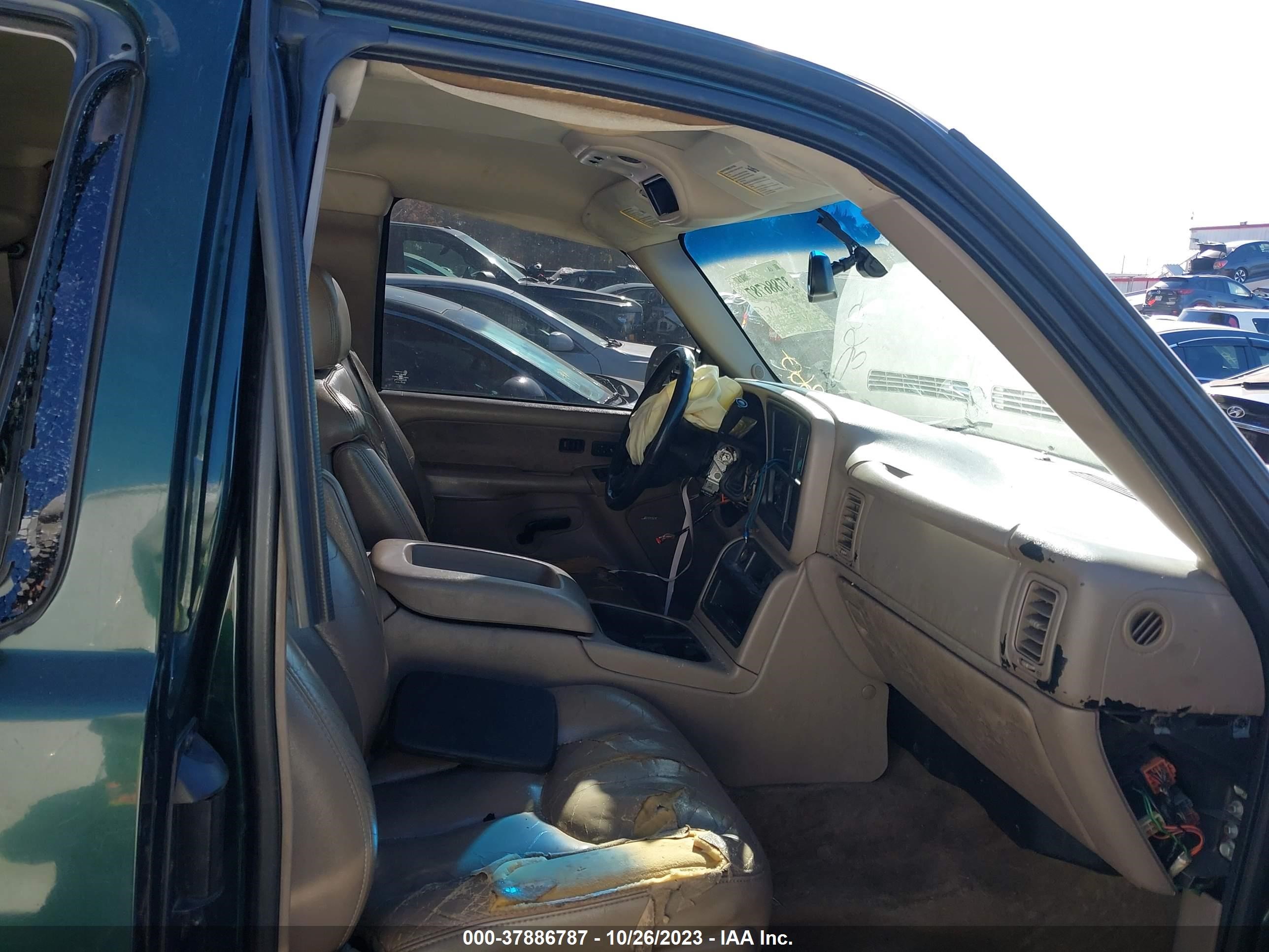 Photo 4 VIN: 1GCEK19TX3E231207 - CHEVROLET SILVERADO 