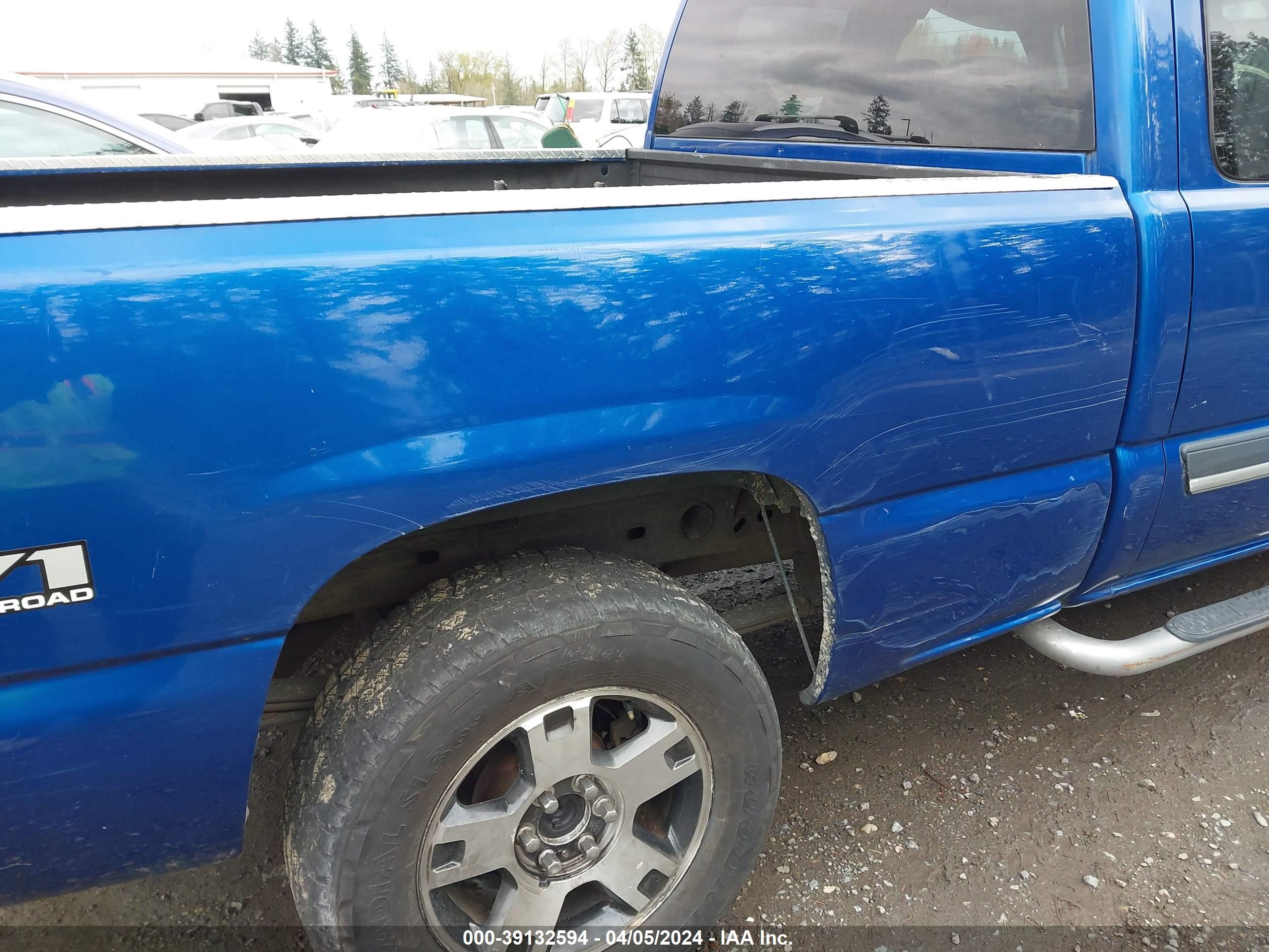 Photo 5 VIN: 1GCEK19TX4E362445 - CHEVROLET SILVERADO 