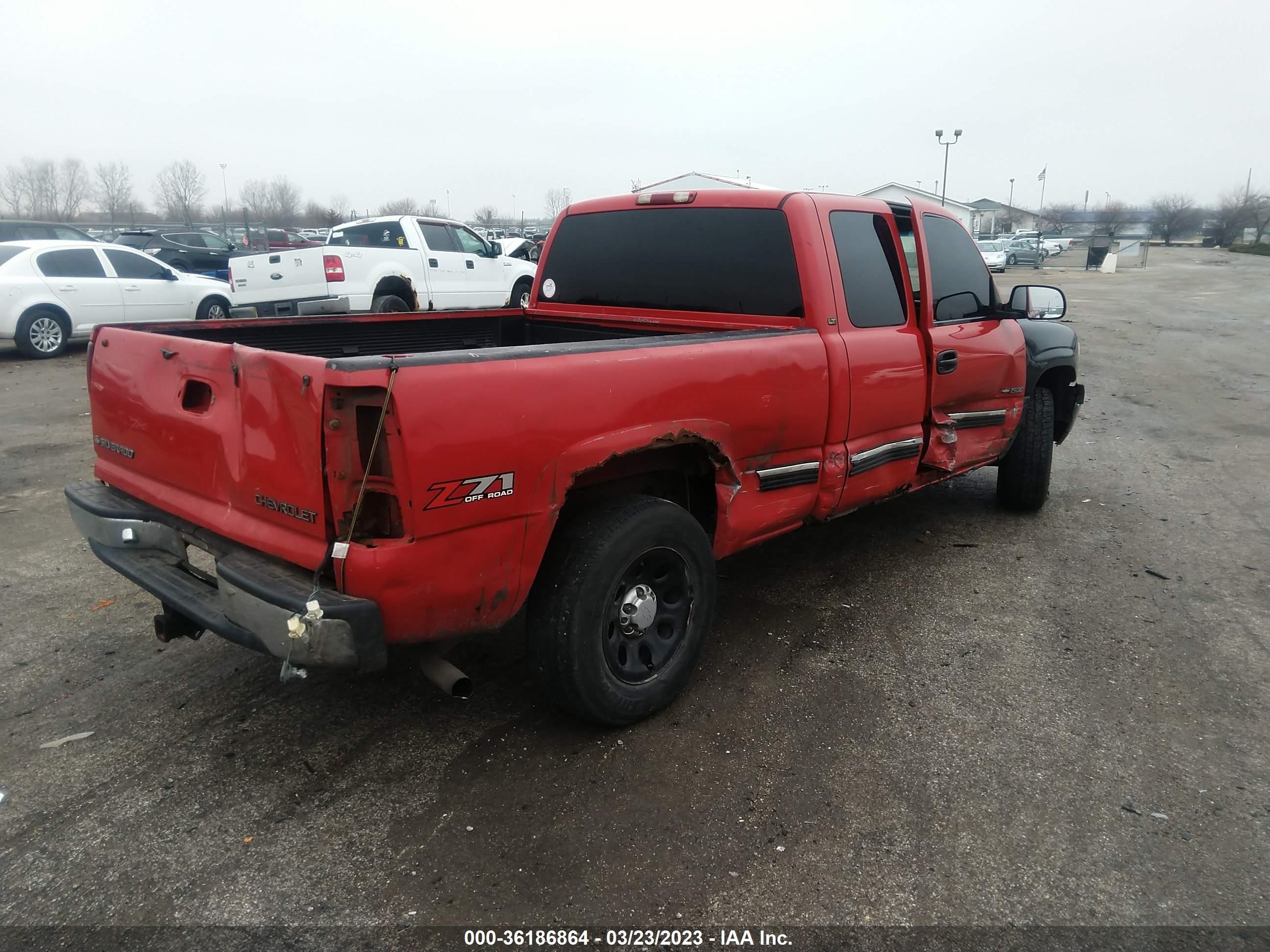 Photo 3 VIN: 1GCEK19TXYE380658 - CHEVROLET SILVERADO 