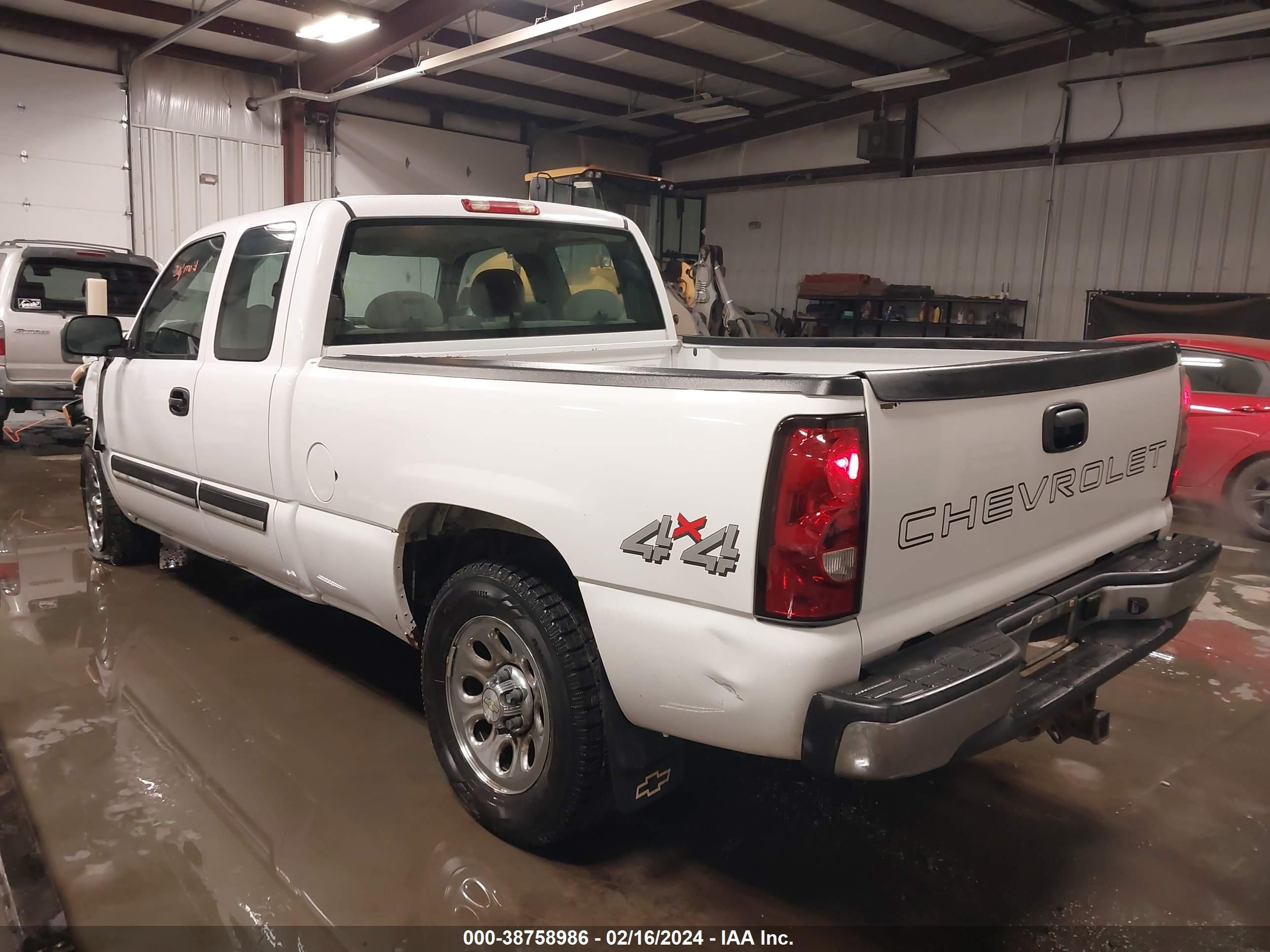 Photo 3 VIN: 1GCEK19V16Z280407 - CHEVROLET SILVERADO 