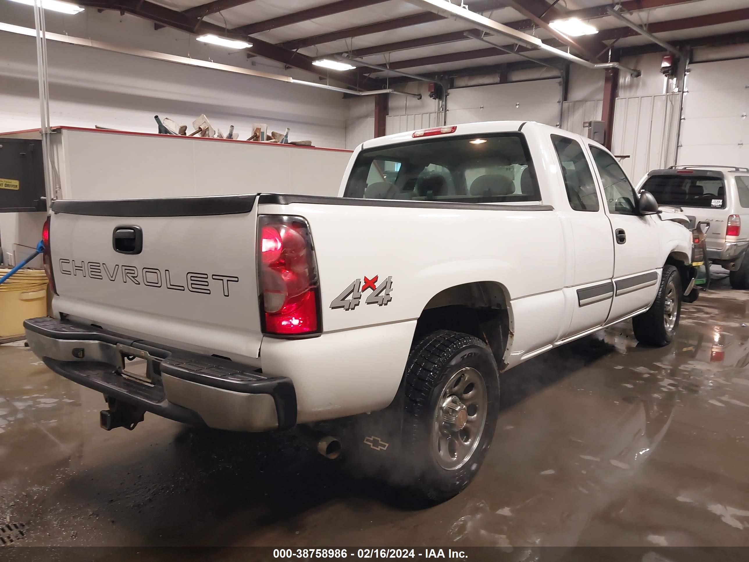 Photo 4 VIN: 1GCEK19V16Z280407 - CHEVROLET SILVERADO 