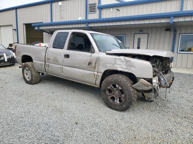 Photo 3 VIN: 1GCEK19V17Z139998 - CHEVROLET SILVERADO 