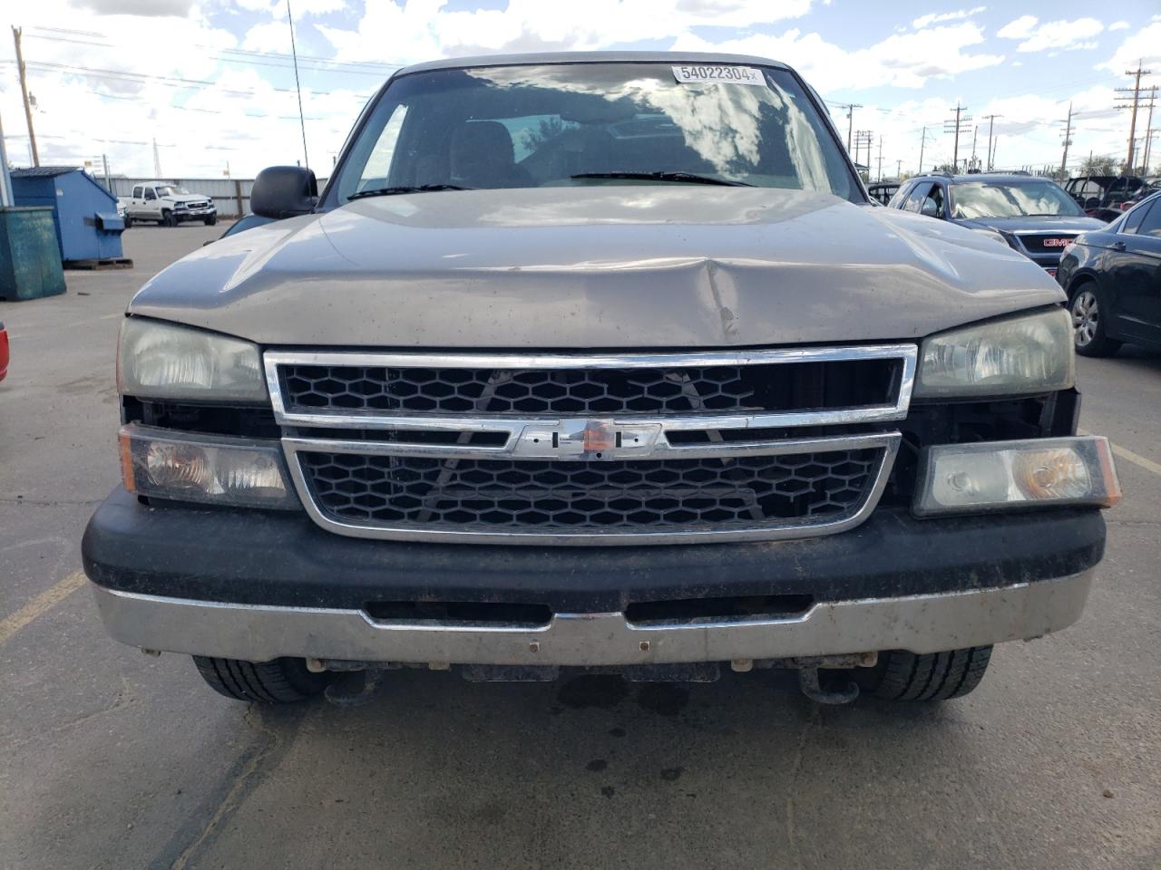 Photo 4 VIN: 1GCEK19V26Z183801 - CHEVROLET SILVERADO 