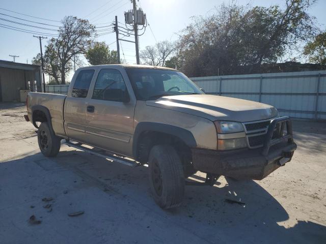 Photo 3 VIN: 1GCEK19V46Z153487 - CHEVROLET SILVERADO 