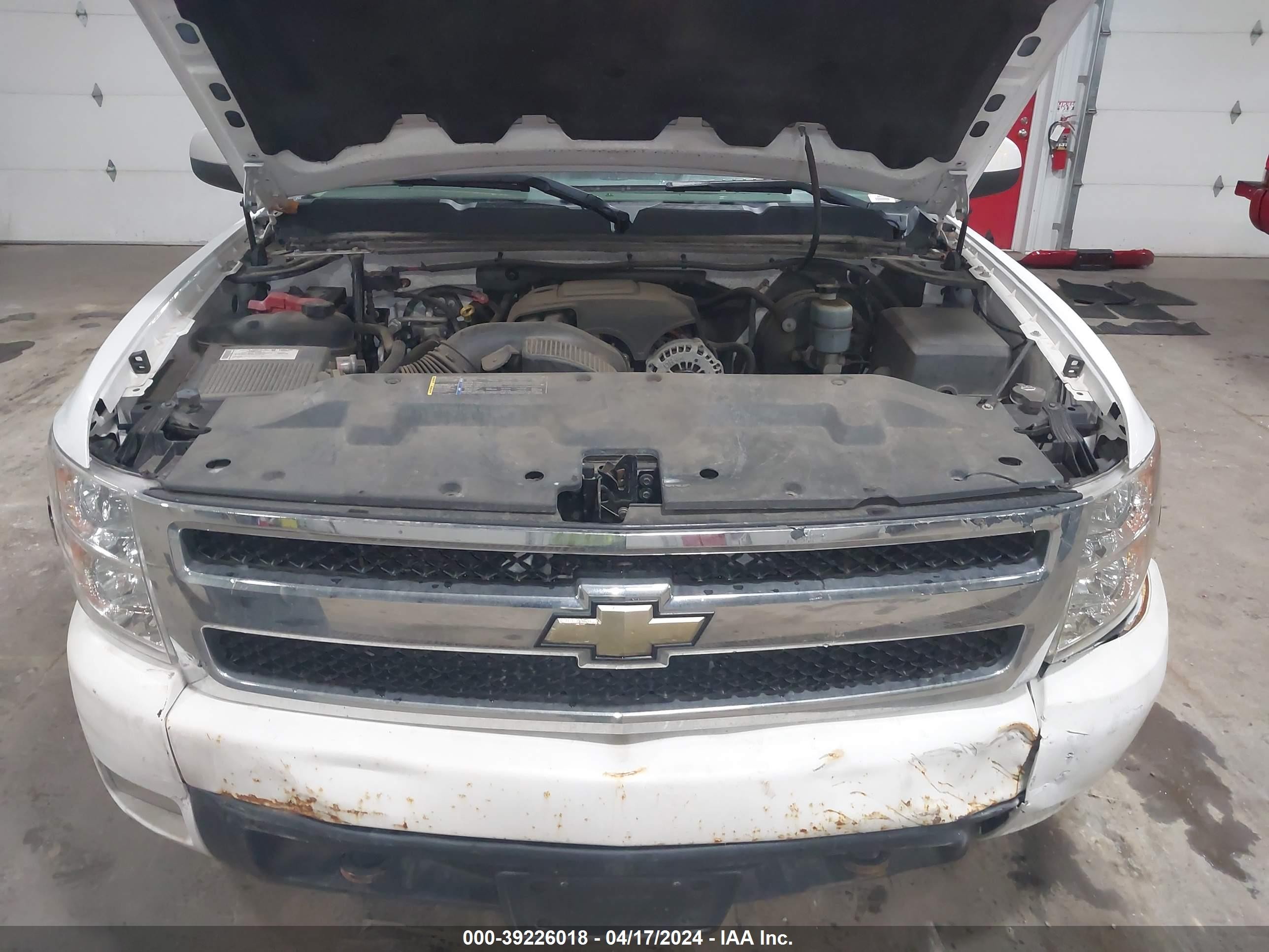 Photo 9 VIN: 1GCEK19Y27Z596586 - CHEVROLET SILVERADO 