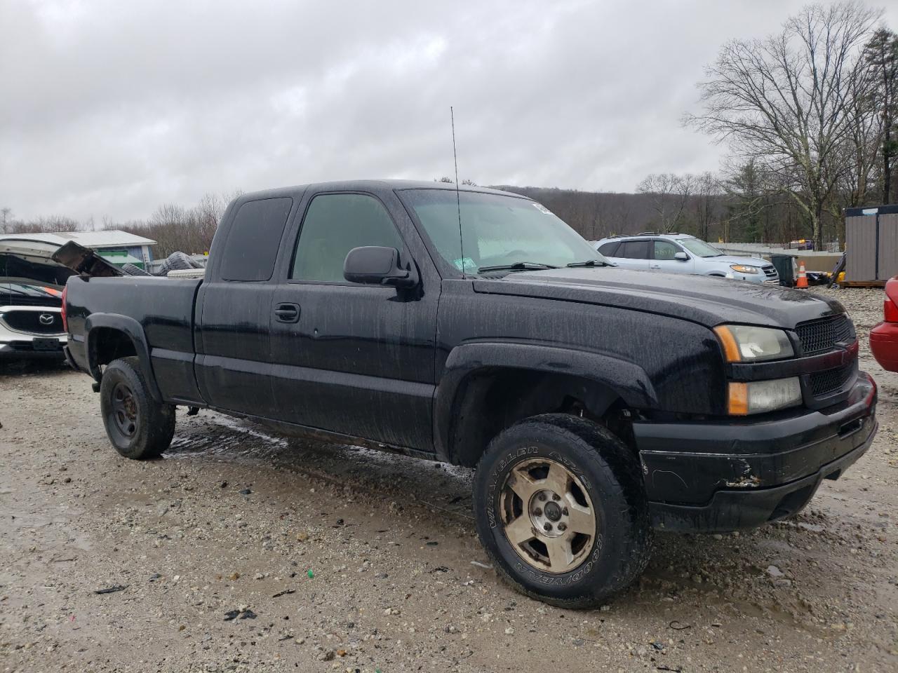 Photo 3 VIN: 1GCEK19Z05Z224492 - CHEVROLET SILVERADO 