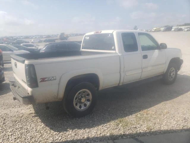 Photo 2 VIN: 1GCEK19Z15Z223643 - CHEVROLET SILVERADO 