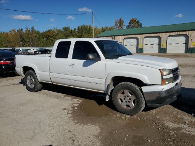 Photo 3 VIN: 1GCEK19Z16Z174963 - CHEVROLET SILVERADO 