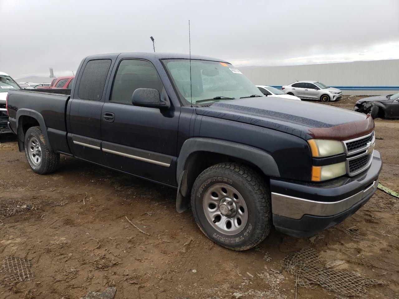 Photo 3 VIN: 1GCEK19Z16Z194629 - CHEVROLET SILVERADO 