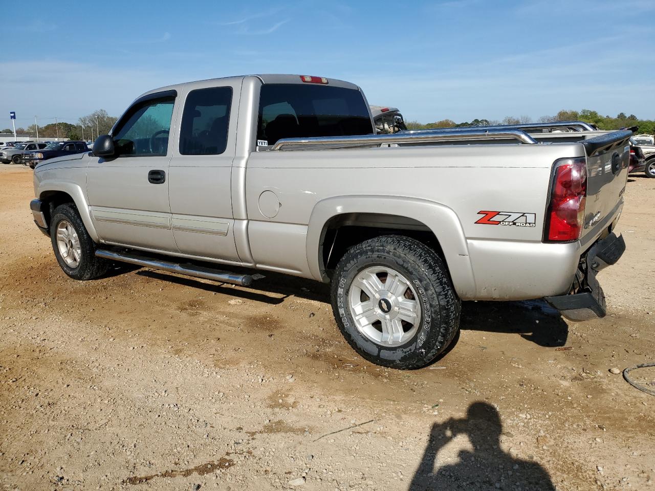 Photo 1 VIN: 1GCEK19Z25Z139055 - CHEVROLET SILVERADO 