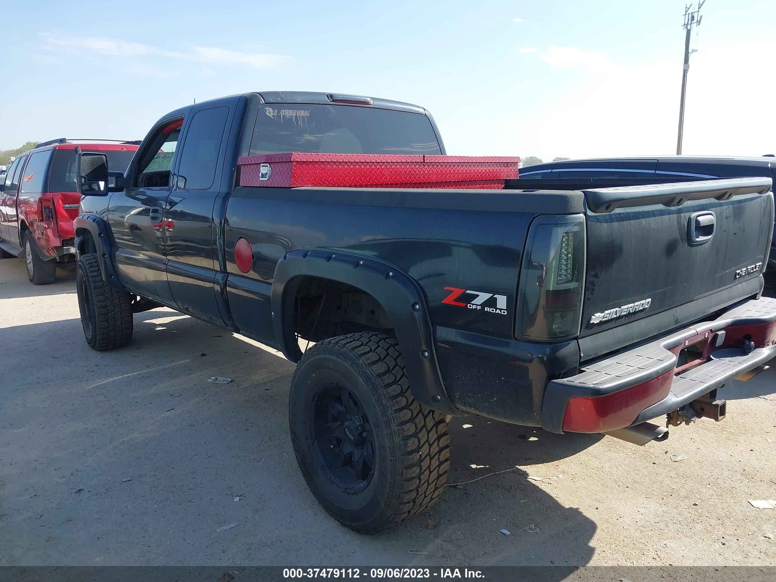 Photo 2 VIN: 1GCEK19Z25Z204163 - CHEVROLET SILVERADO 