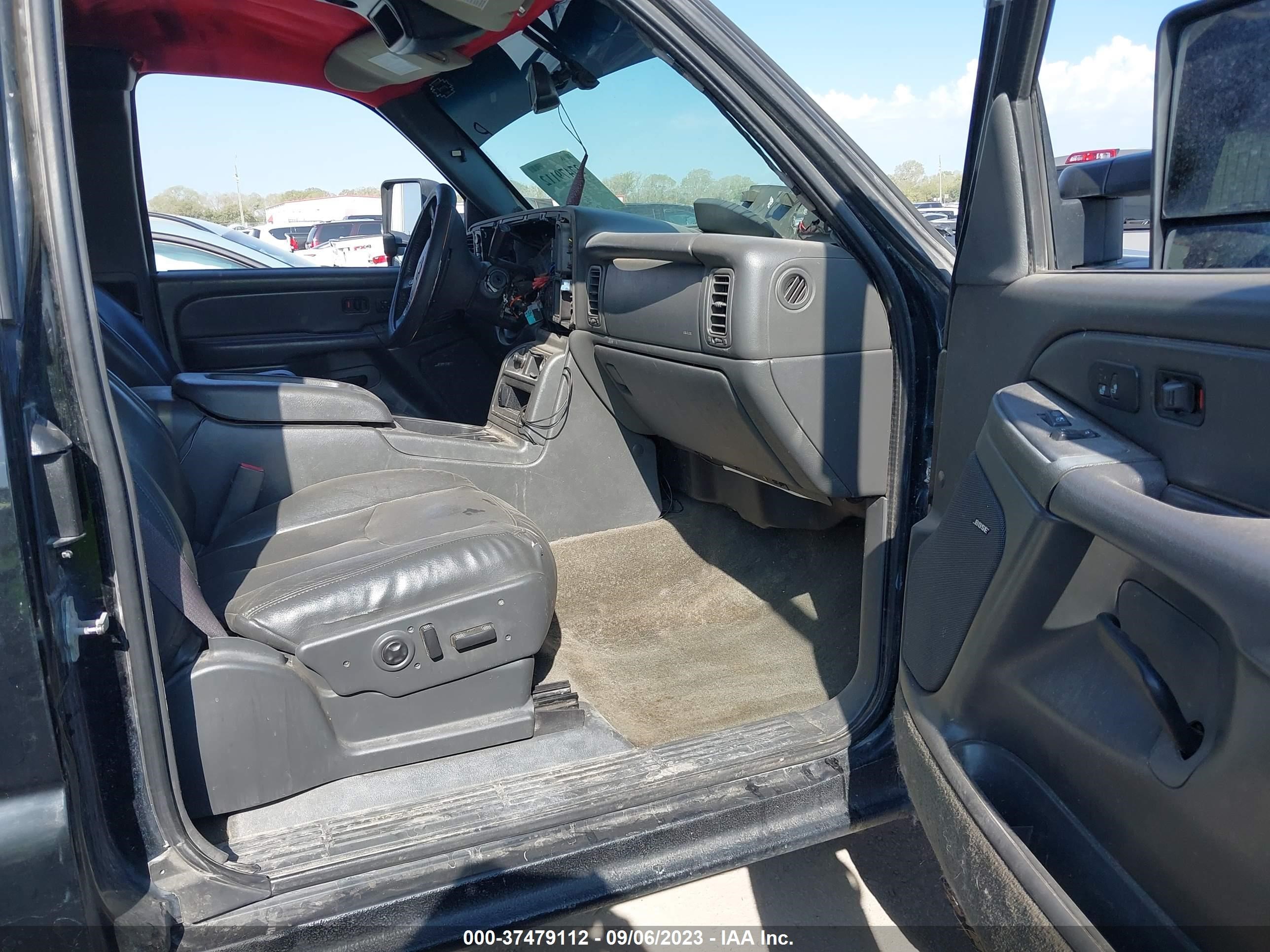 Photo 4 VIN: 1GCEK19Z25Z204163 - CHEVROLET SILVERADO 