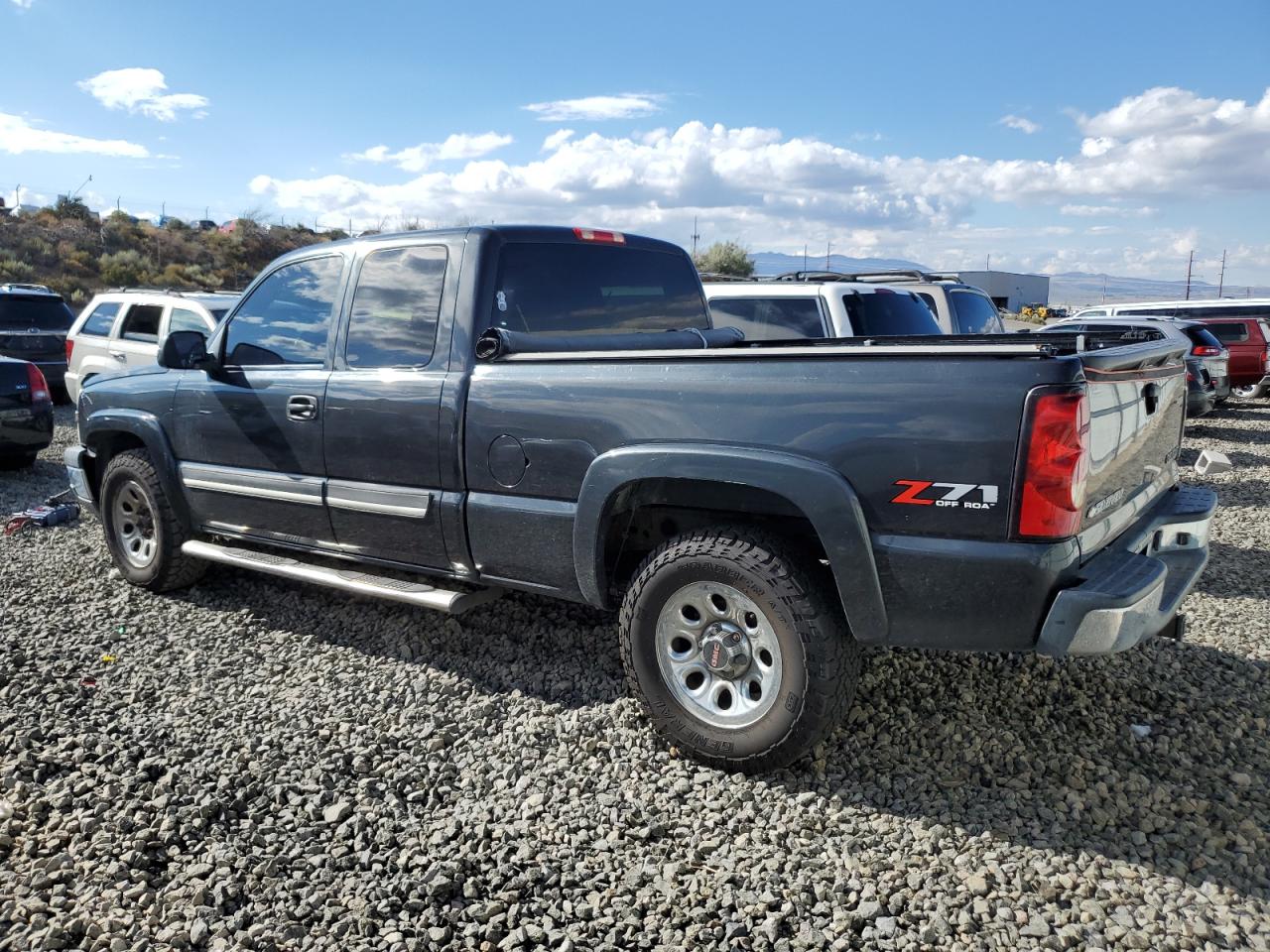 Photo 1 VIN: 1GCEK19Z85Z226510 - CHEVROLET SILVERADO 