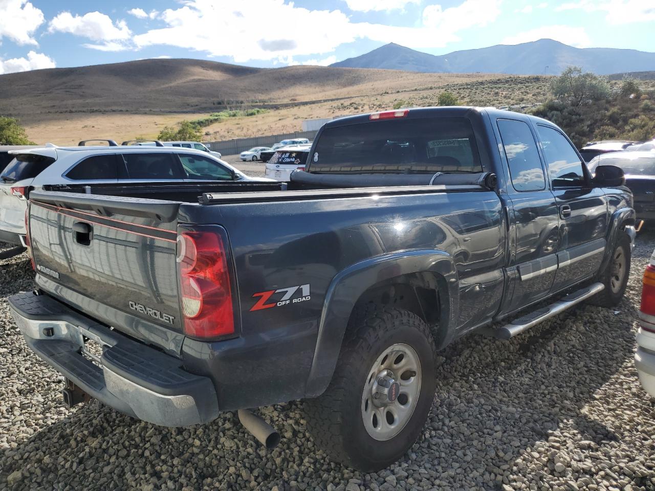 Photo 2 VIN: 1GCEK19Z85Z226510 - CHEVROLET SILVERADO 