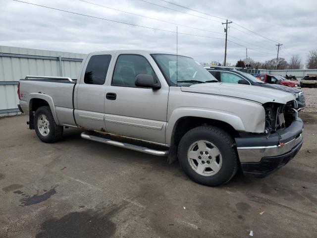 Photo 3 VIN: 1GCEK19Z85Z305854 - CHEVROLET SILVERADO 