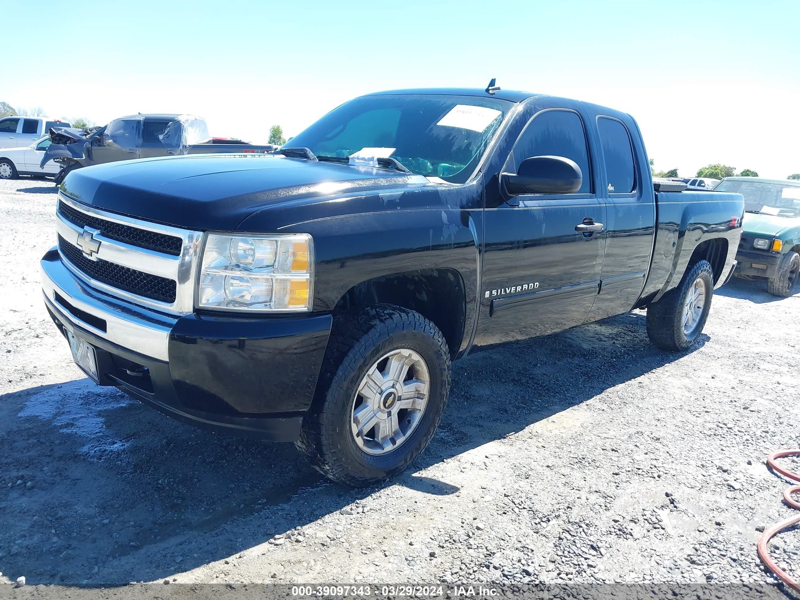 Photo 1 VIN: 1GCEK29049Z164200 - CHEVROLET SILVERADO 